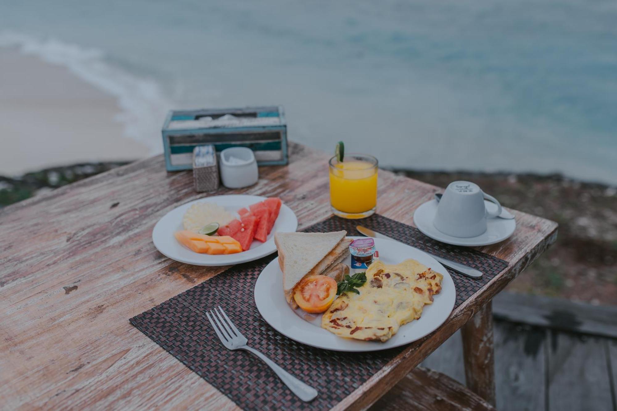 Lembongan Seaview Hotel Buitenkant foto