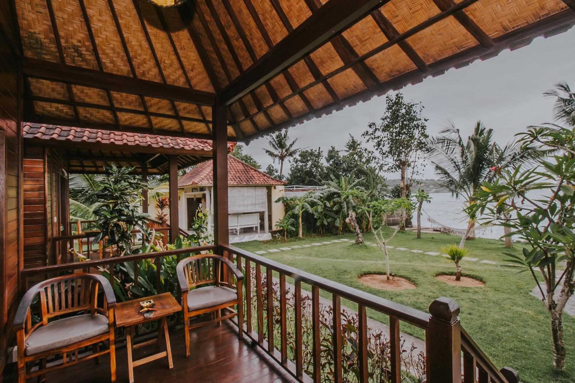 Lembongan Seaview Hotel Buitenkant foto