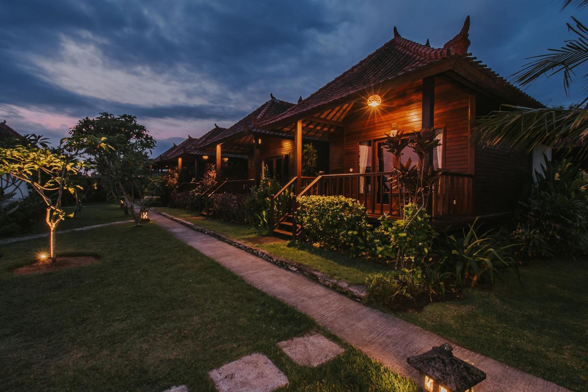 Lembongan Seaview Hotel Buitenkant foto